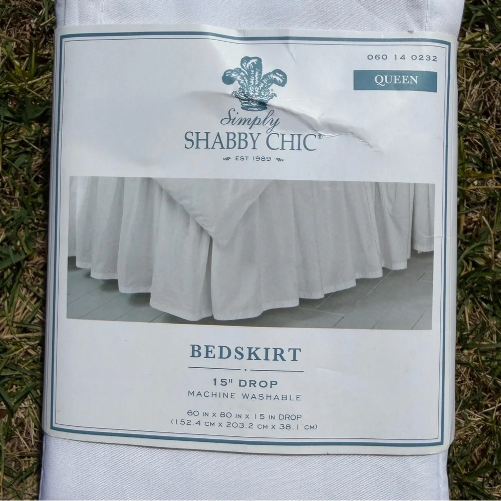 Simply Shabby Chic White Queen Bedskirt Cottagecore Dust Ruffle 15” Drop NIP